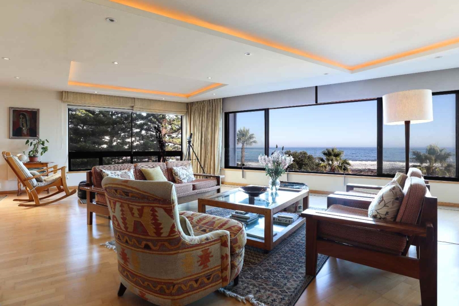 4 Bedroom Property for Sale in Sea Point Western Cape